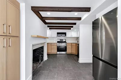 94 Main Street, Roslyn, NY 11576 - Photo 9