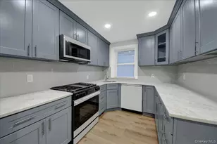 94 Fowler Ave, Yonkers, NY 10701 - Photo 21