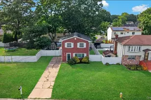 60 Lincoln Ave, Deer Park, NY 11729 - Photo 35