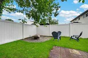 60 Lincoln Ave, Deer Park, NY 11729 - Photo 29