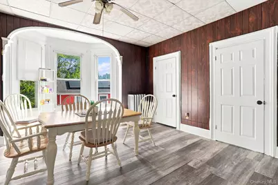 86 S Hamilton, Poughkeepsie, NY 12601 - Photo 9