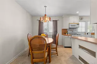 18 Lynton Rd, Albertson, NY 11507 - Photo 13