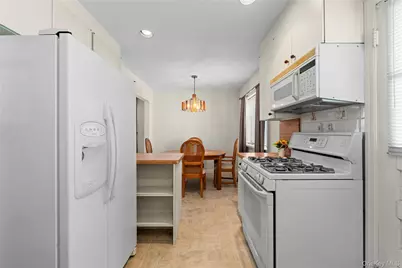 18 Lynton Road, Albertson, NY 11507 - Photo 19
