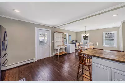 89 Avery Avenue, Patchogue, NY 11772 - Photo 19