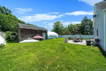 89 Avery Avenue, Patchogue, NY 11772 - Photo 21
