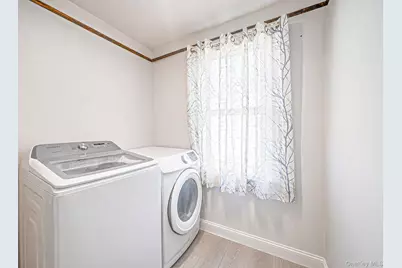 89 Avery Avenue, Patchogue, NY 11772 - Photo 7