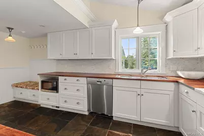 1059 Hanover Street, Yorktown Heights, NY 10598 - Photo 19