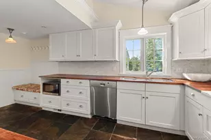 1059 Hanover St, Yorktown Heights, NY 10598 - Photo 19