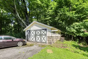 1059 Hanover St, Yorktown Heights, NY 10598 - Photo 41