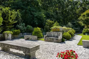 25 Edgar Rd, Armonk, NY 10504 - Photo 23