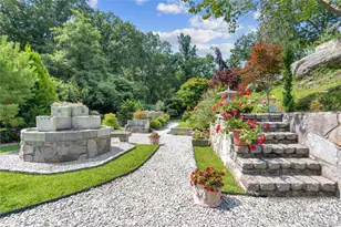 25 Edgar Rd, Armonk, NY 10504 - Photo 25