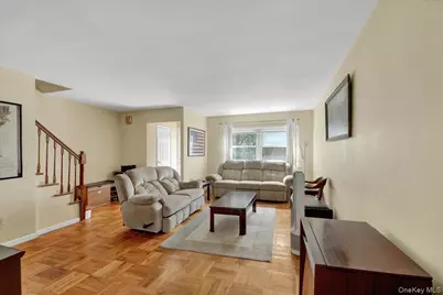 3015 Waterbury Avenue, Bronx, NY 10461 - Photo 3