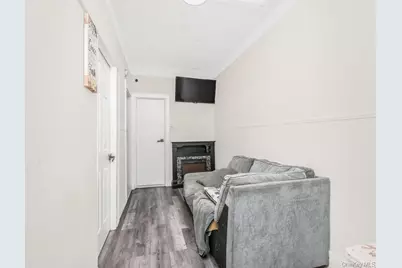 865 E 215th Street, Bronx, NY 10467 - Photo 13