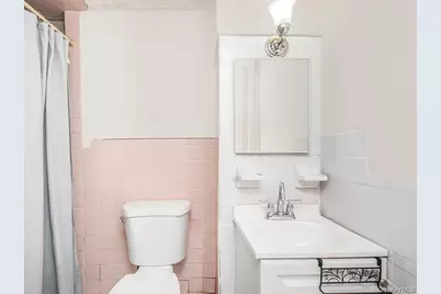 865 E 215th Street, Bronx, NY 10467 - Photo 9
