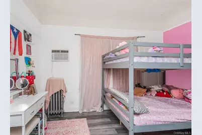 865 E 215th Street, Bronx, NY 10467 - Photo 7