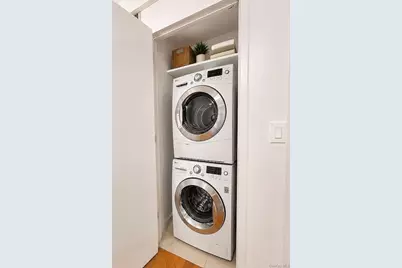 14075 Ash Avenue #5H, Flushing, NY 11355 - Photo 3