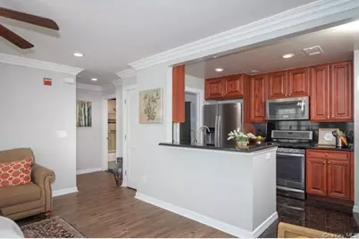 606 Vista View Drive #606, Farmingville, NY 11738 - Photo 7