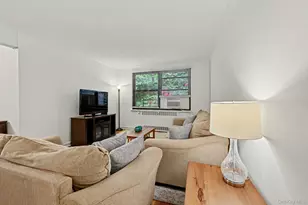 50 Rockledge Rd, Hartsdale, NY 10530 - Photo 27