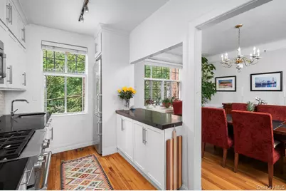 2 Westchester Ave #3K, White Plains, NY 10601 - Photo 11