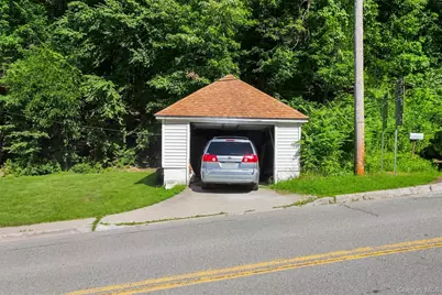 212 Center Street, Ellenville, NY 12428 - Photo 29