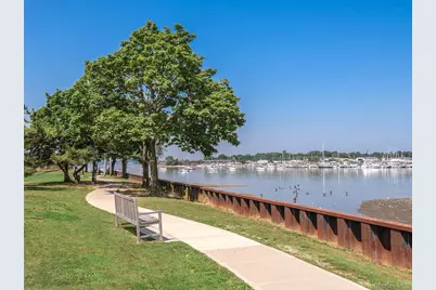11 Shore Road #1, Port Washington, NY 11050 - Photo 9