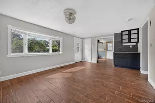 20 Revere Cir, Port Jefferson, NY 11776 - Photo 3