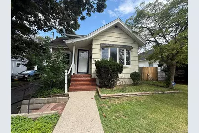 175 S Brookside Avenue, Freeport, NY 11520 - Photo 1