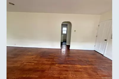 175 S Brookside Avenue, Freeport, NY 11520 - Photo 11