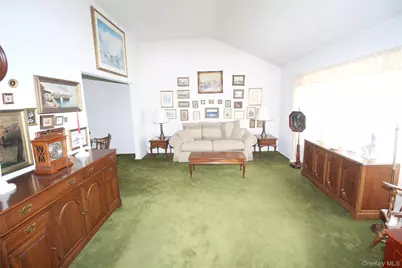 42 Foster Avenue, Malverne, NY 11565 - Photo 7