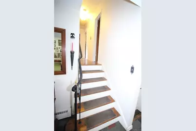 42 Foster Avenue, Malverne, NY 11565 - Photo 15