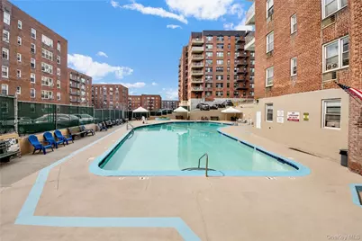 365 Bronx River Road #1F, Yonkers, NY 10704 - Photo 19