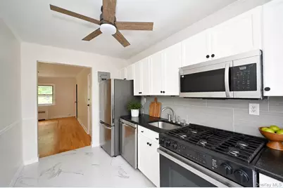 540 Tuckahoe Road #2B, Yonkers, NY 10710 - Photo 5