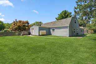 1 Grendon Ln, Farmingville, NY 11738 - Photo 33