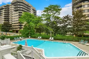 28 Hillside Terrace, White Plains, NY 10601 - Photo 15