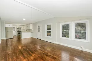 34 Glenna Little Trail, Huntington, NY 11743 - Photo 3