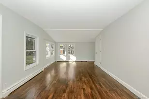 34 Glenna Little Trail, Huntington, NY 11743 - Photo 5