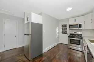 34 Glenna Little Trail, Huntington, NY 11743 - Photo 9