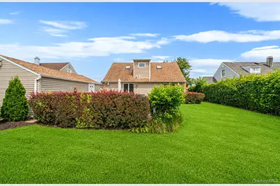 178 Chamberlin Street, Oceanside, NY 11572 - Photo 25