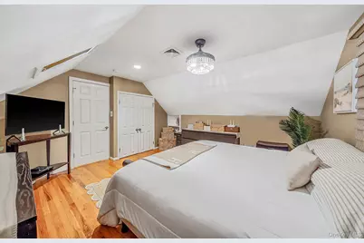 178 Chamberlin Street, Oceanside, NY 11572 - Photo 15