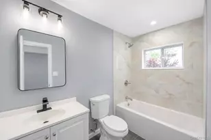 779 Peconic Ave, West Babylon, NY 11704 - Photo 27