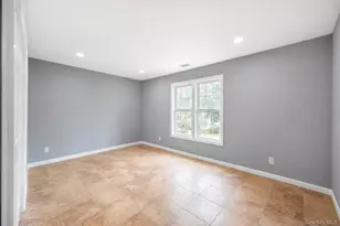 779 Peconic Ave, West Babylon, NY 11704 - Photo 23
