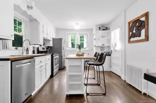 24 Howard Ave, Valhalla, NY 10595 - Photo 13