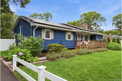 7 Tupelo Street, Manorville, NY 11949 - Photo 5