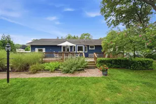 7 Tupelo St, Manorville, NY 11949 - Photo 19