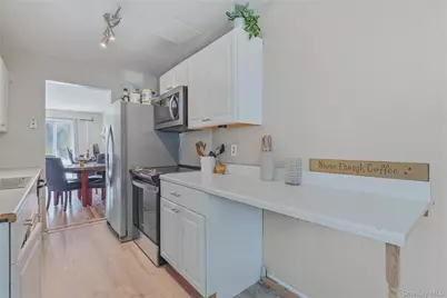 31 Roundtree Court, Beacon, NY 12508 - Photo 9