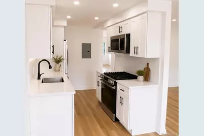 2805 21st Avenue, Astoria, NY 11105 - Photo 3