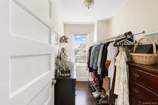 78-51 80th St, Glendale, NY 11385 - Photo 11