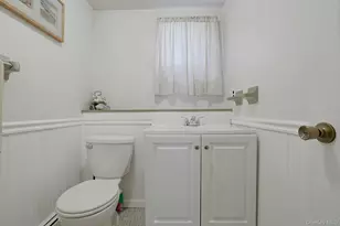7 Holly Ridge Rd, Valhalla, NY 10595 - Photo 29