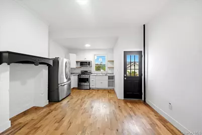 301 Warburton Avenue #1, Yonkers, NY 10701 - Photo 1
