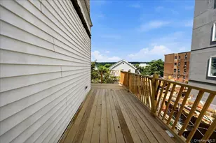 301 Warburton Ave, Yonkers, NY 10701 - Photo 7